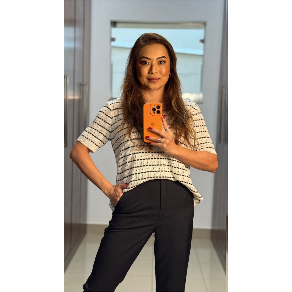 Blusa listra e furinhos - Ref.02501 - Off white/preto